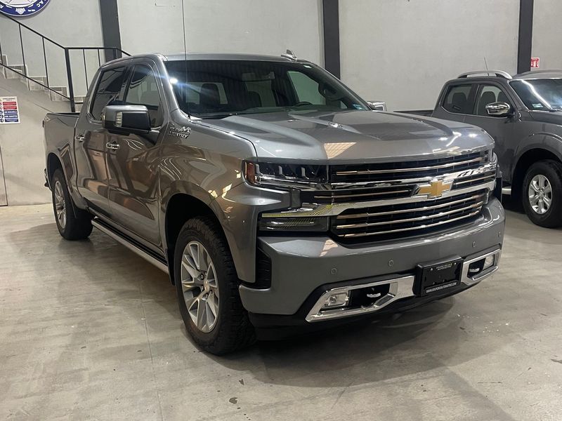 Chevrolet Cheyenne 2022 6.2 V8 Doble Cabina High Country 4×4 At – Grupo ...